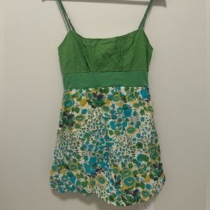 Seductions floral green summer dress size medium